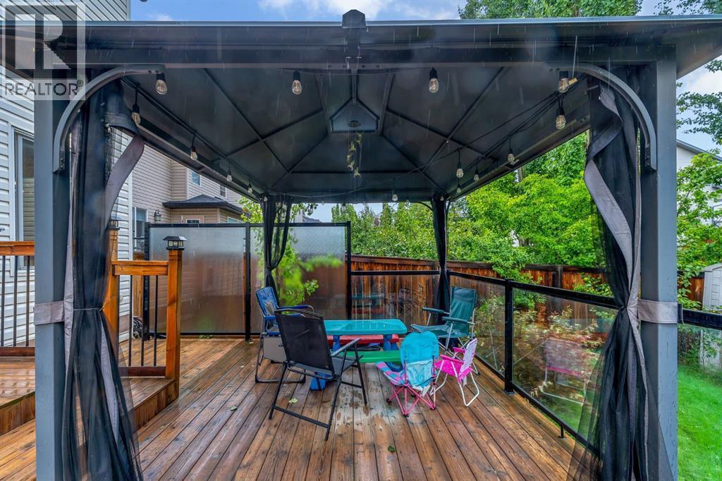 405 Kincora Drive Nw, Calgary, AB - Outdoor With Deck Patio Veranda With Exterior