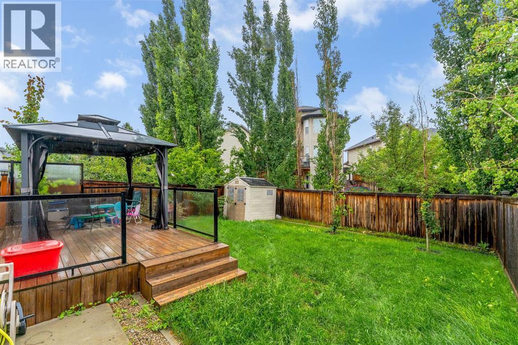 405 Kincora Drive Nw, Calgary, AB - Outdoor With Backyard