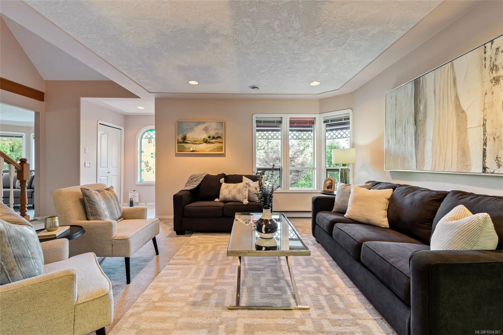 1575 Dean Park Rd, North Saanich, BC