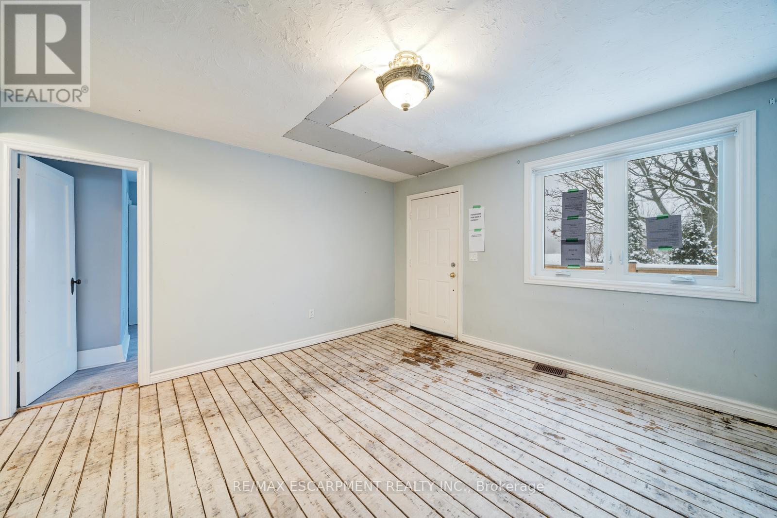 2414 Holt Road, Clarington, ON - Indoor Photo Showing Other Room