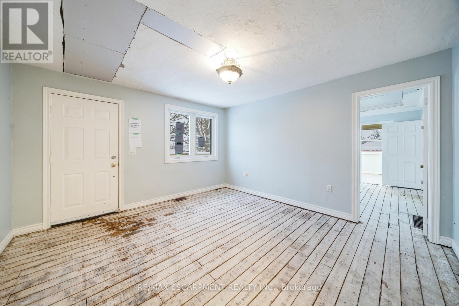 2414 Holt Road, Clarington, ON - Indoor Photo Showing Other Room