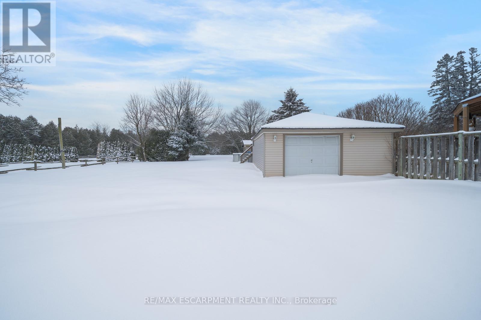 2414 Holt Road, Clarington, ON - Outdoor