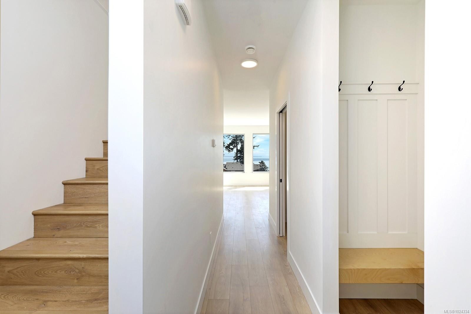 B-1369 Galerno Rd, Campbell River, BC - Indoor Photo Showing Other Room