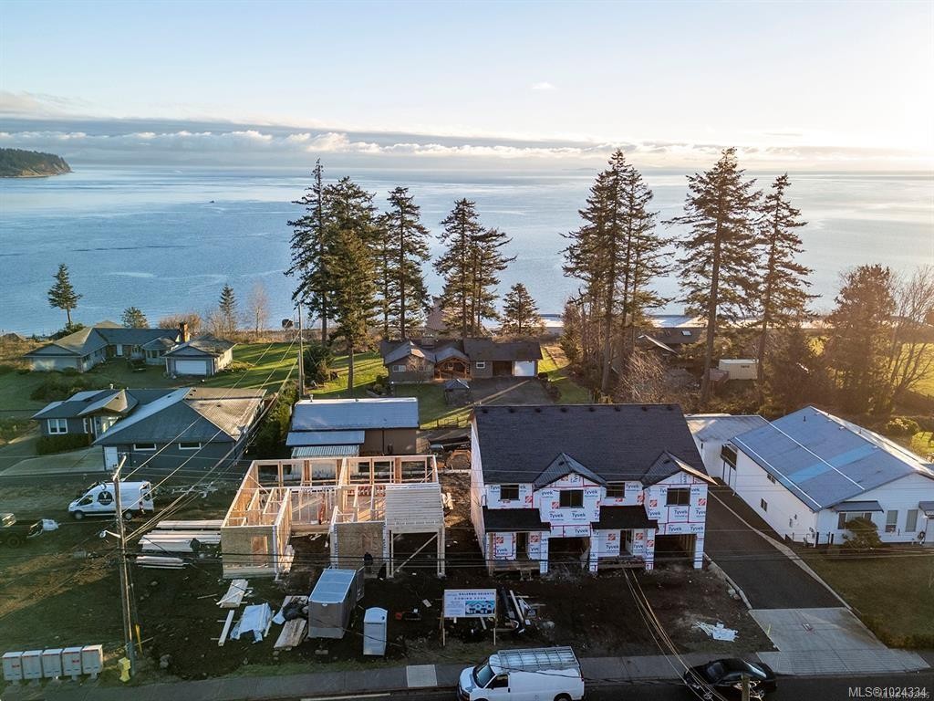 B-1369 Galerno Rd, Campbell River, BC - Outdoor With Body Of Water With View