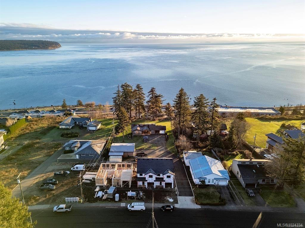 B-1369 Galerno Rd, Campbell River, BC - Outdoor With Body Of Water With View