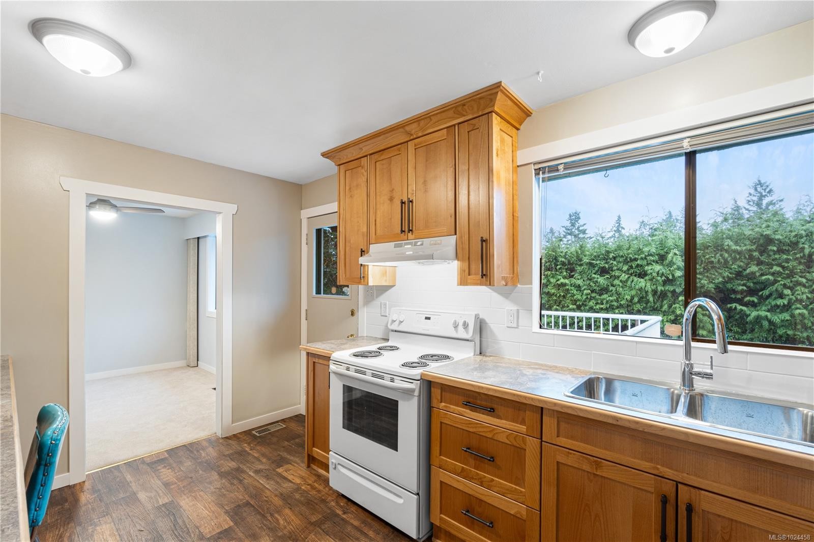 3801 Morris Pl, Nanaimo, BC