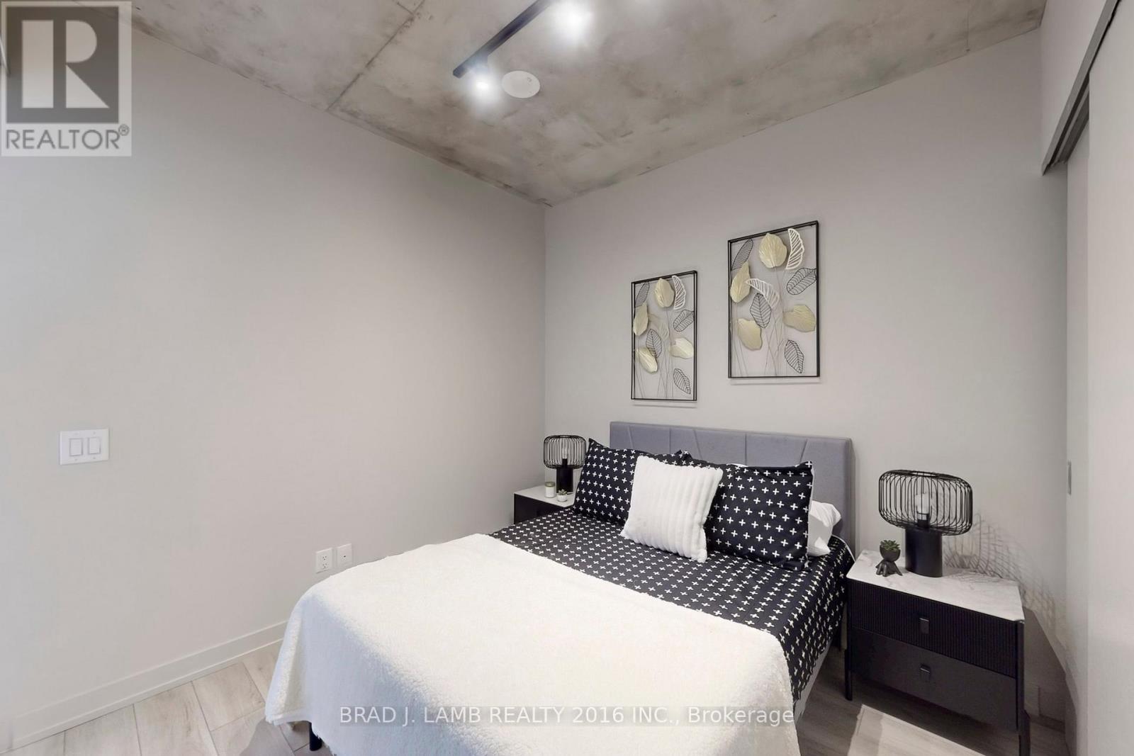 1207 - 458 Richmond Street W, Toronto, ON - Indoor Photo Showing Bedroom