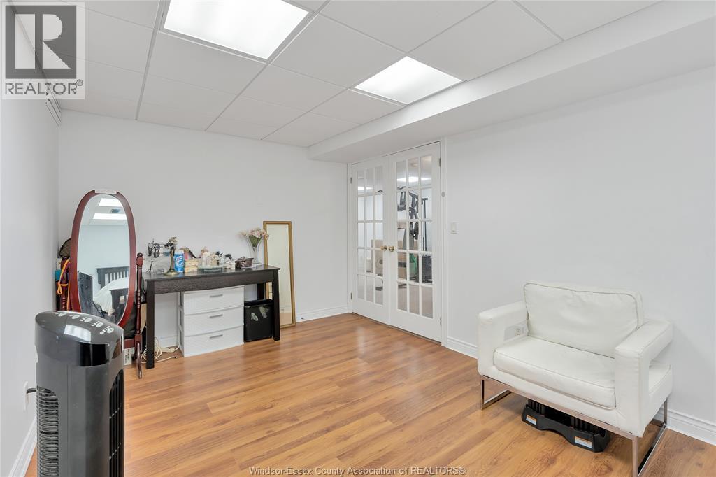 1414 Girard Drive, Lakeshore, ON - Indoor Photo Showing Other Room