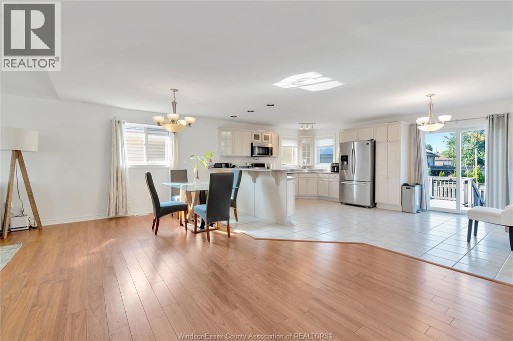 1414 Girard Drive, Lakeshore, ON - Indoor