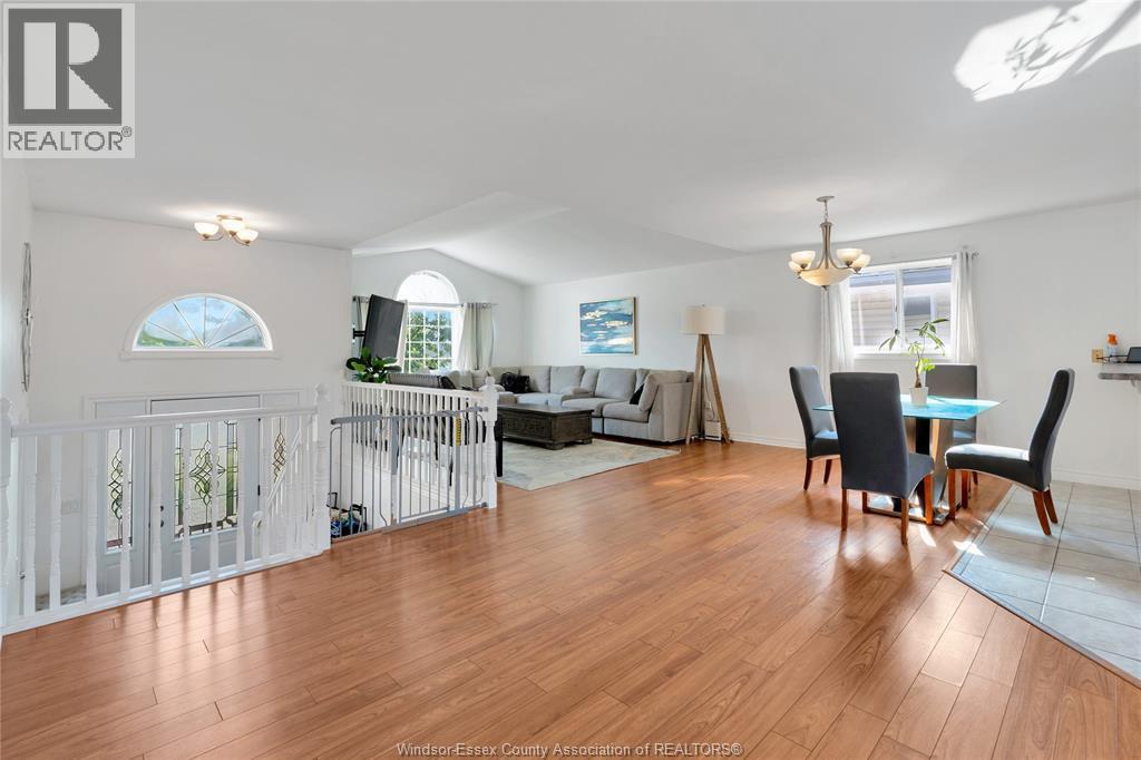 1414 Girard Drive, Lakeshore, ON - Indoor