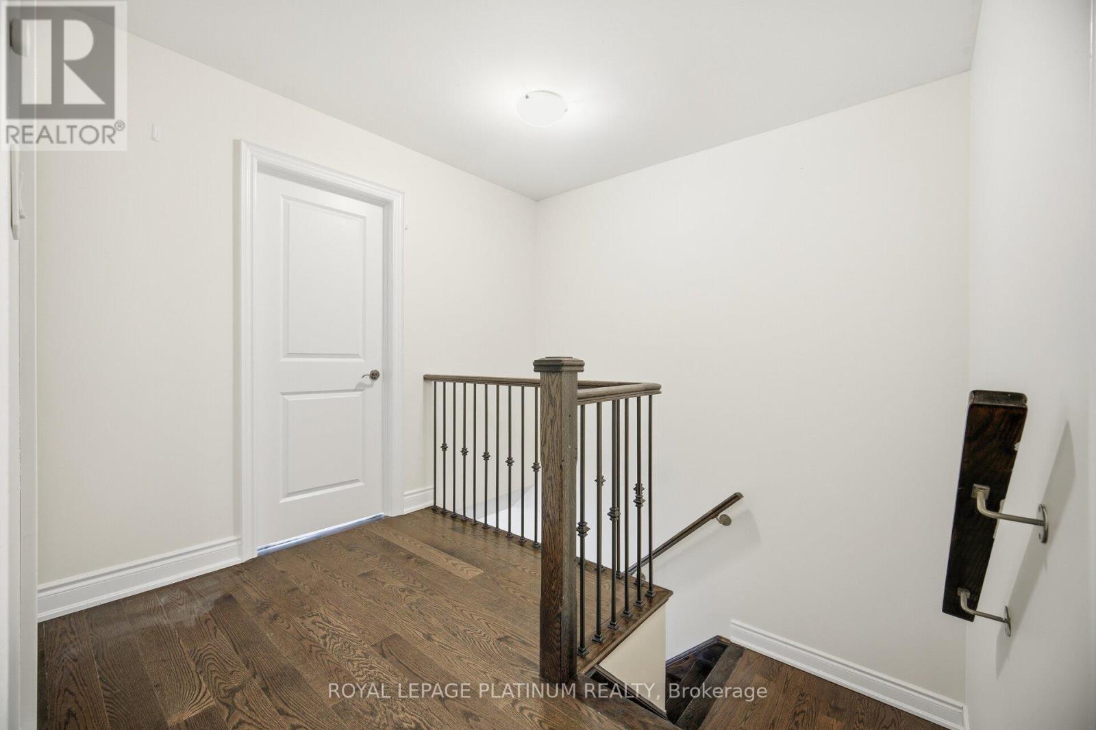 202 Sutherland Avenue, Bradford West Gwillimbury, ON - Indoor Photo Showing Other Room