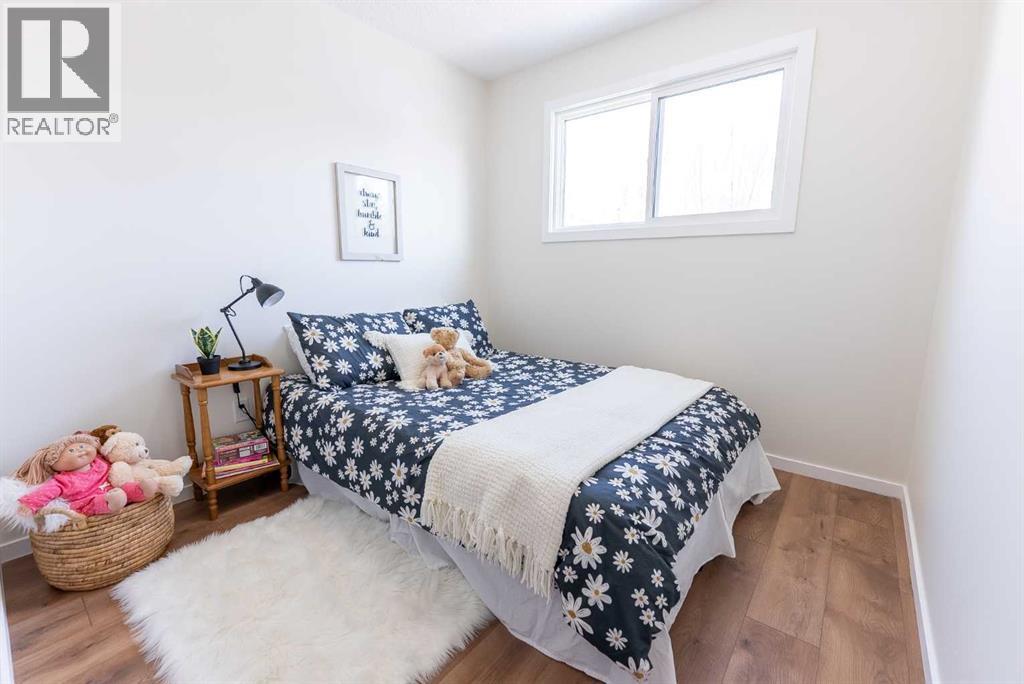 215 Overdown Drive, Red Deer, AB - Indoor Photo Showing Bedroom