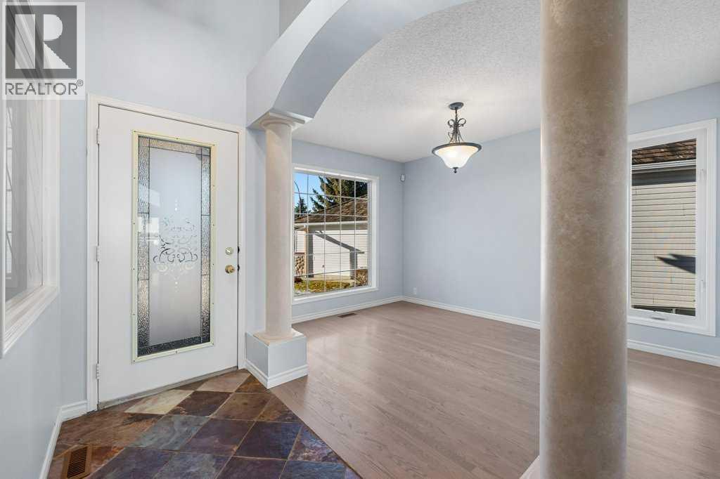 58 Chaparral Close Se, Calgary, AB - Indoor Photo Showing Other Room