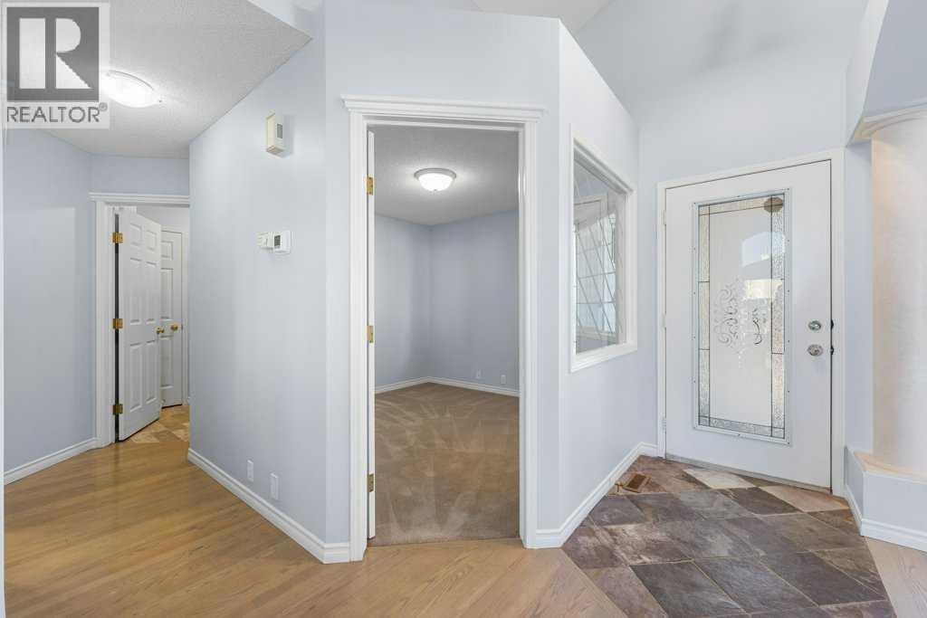 58 Chaparral Close Se, Calgary, AB - Indoor Photo Showing Other Room