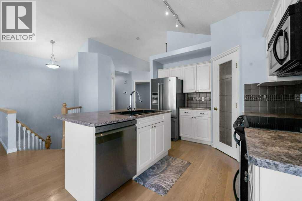 58 Chaparral Close Se, Calgary, AB - Indoor Photo Showing Kitchen With Upgraded Kitchen