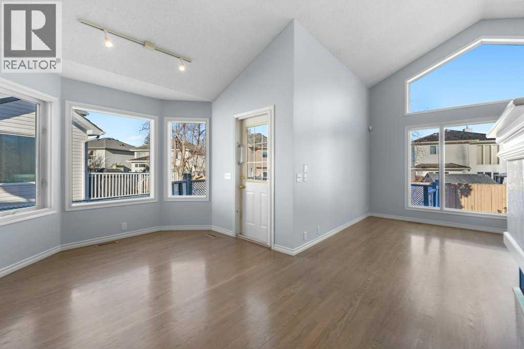 58 Chaparral Close Se, Calgary, AB - Indoor Photo Showing Other Room