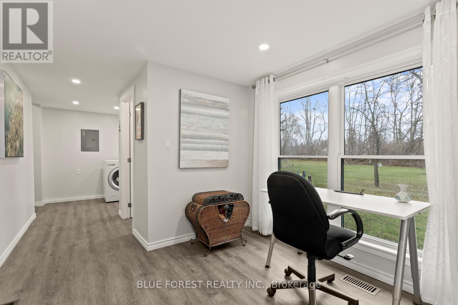 1148 Jane Street, West Elgin (West Lorne), ON - Indoor Photo Showing Other Room