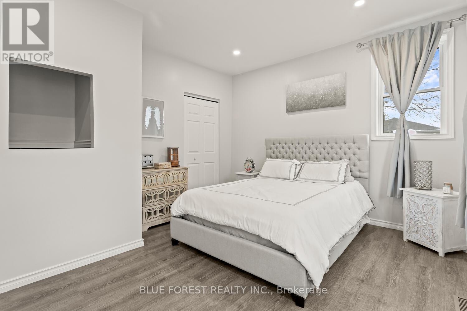 1148 Jane Street, West Elgin (West Lorne), ON - Indoor Photo Showing Bedroom