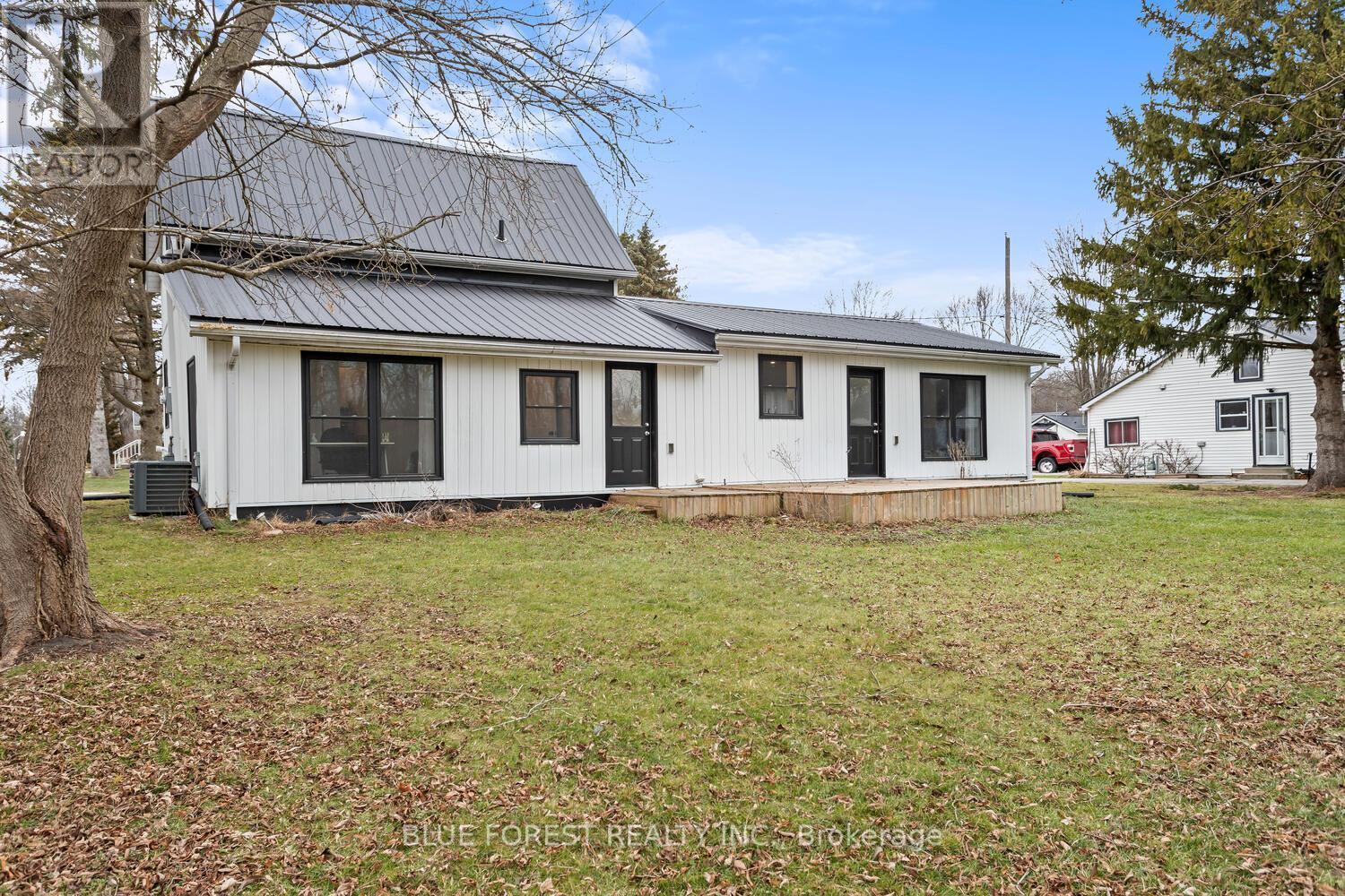 1148 Jane Street, West Elgin (West Lorne), ON - Outdoor