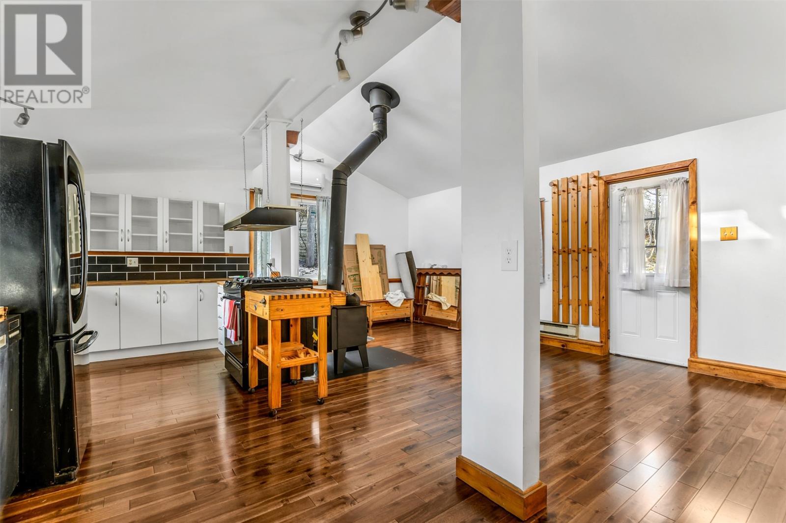 7 Appledore Place, St. John'S, NL - Indoor