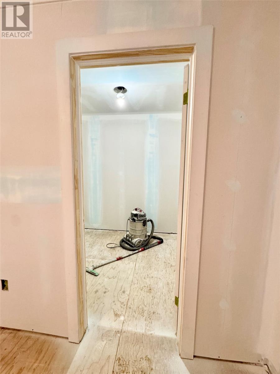 61 Pepperwood Drive, St. John’S, NL - Indoor Photo Showing Other Room