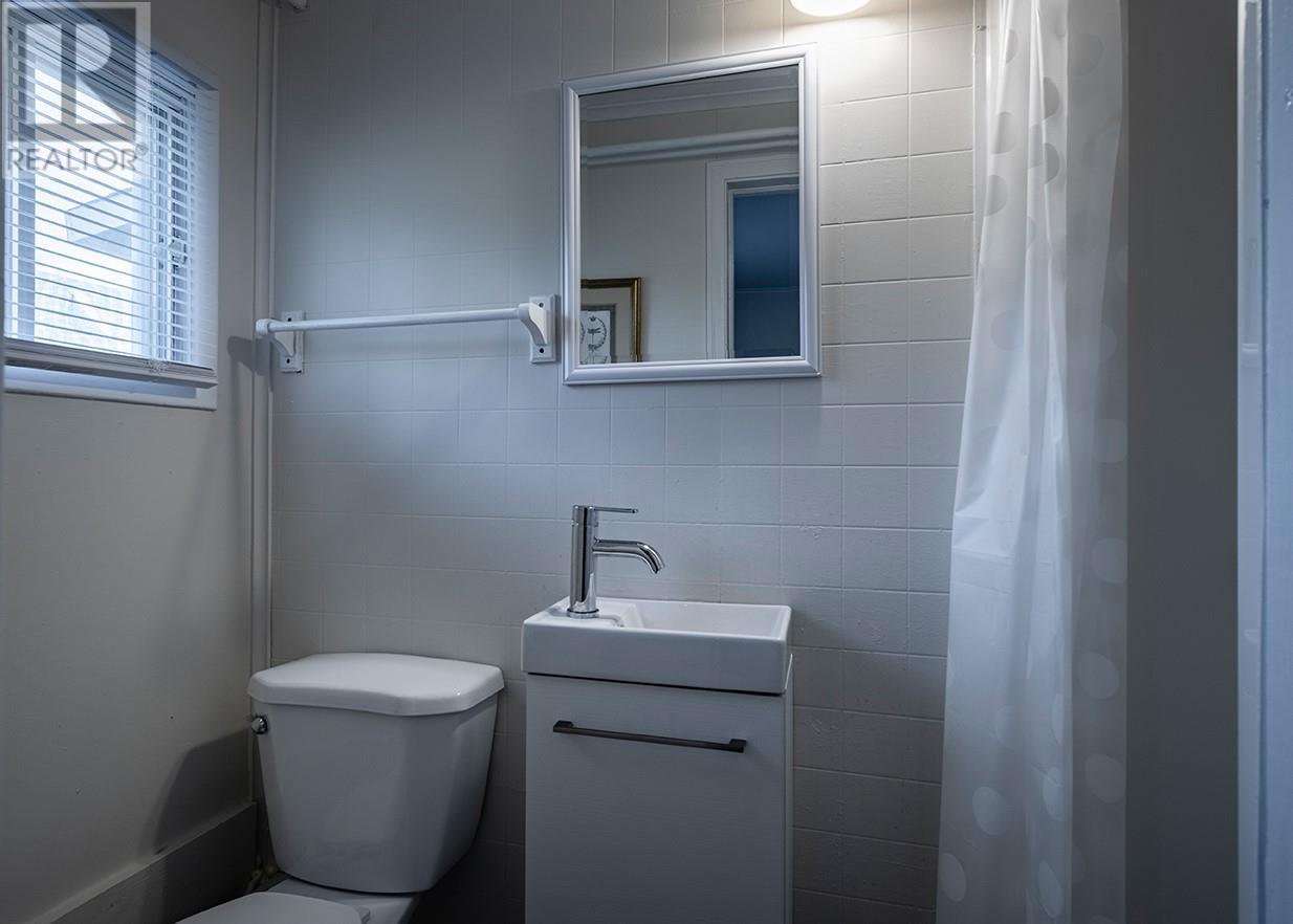 14 Freshwater Crescent, Placentia, NL - Indoor Photo Showing Bathroom