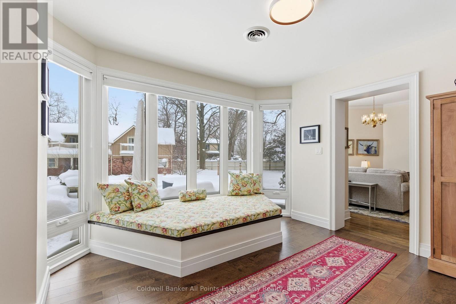 5 Cobourg Street, Goderich (Goderich (Town)), ON - Indoor Photo Showing Bedroom