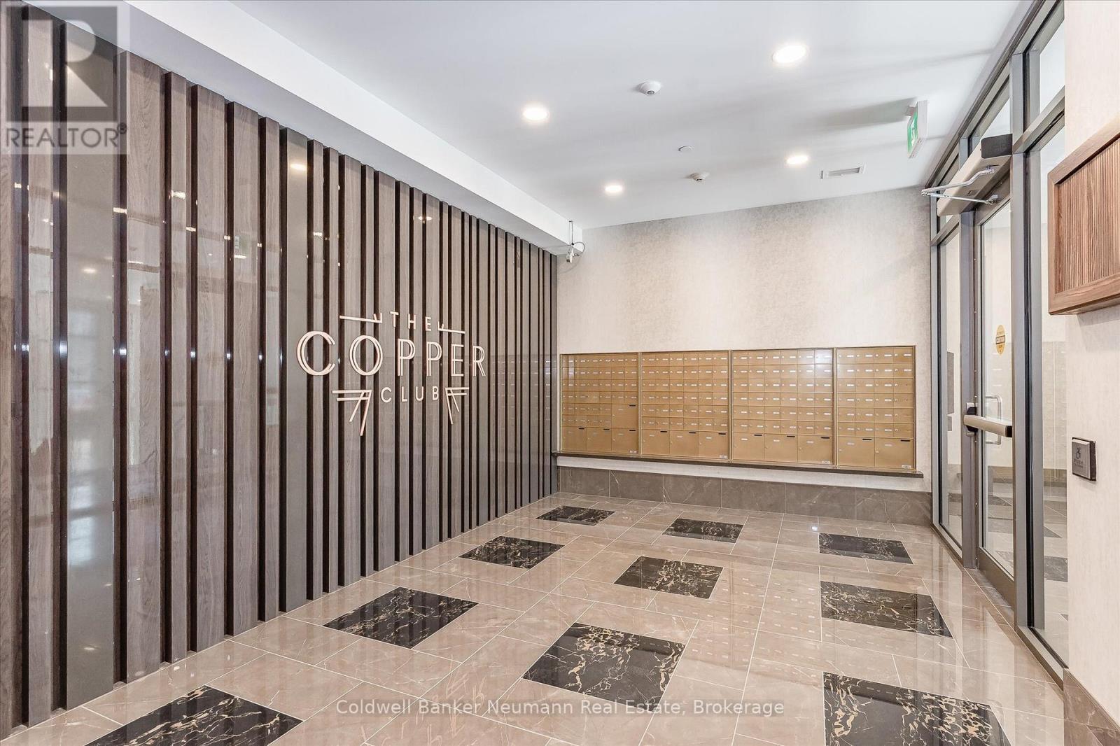 514 - 73 Arthur Street S, Guelph (St. Patrick'S Ward), ON - Indoor Photo Showing Other Room