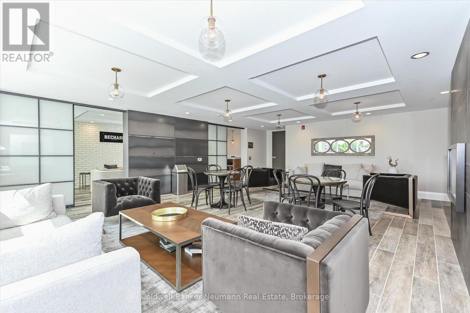 514 - 73 Arthur Street S, Guelph (St. Patrick'S Ward), ON - Indoor