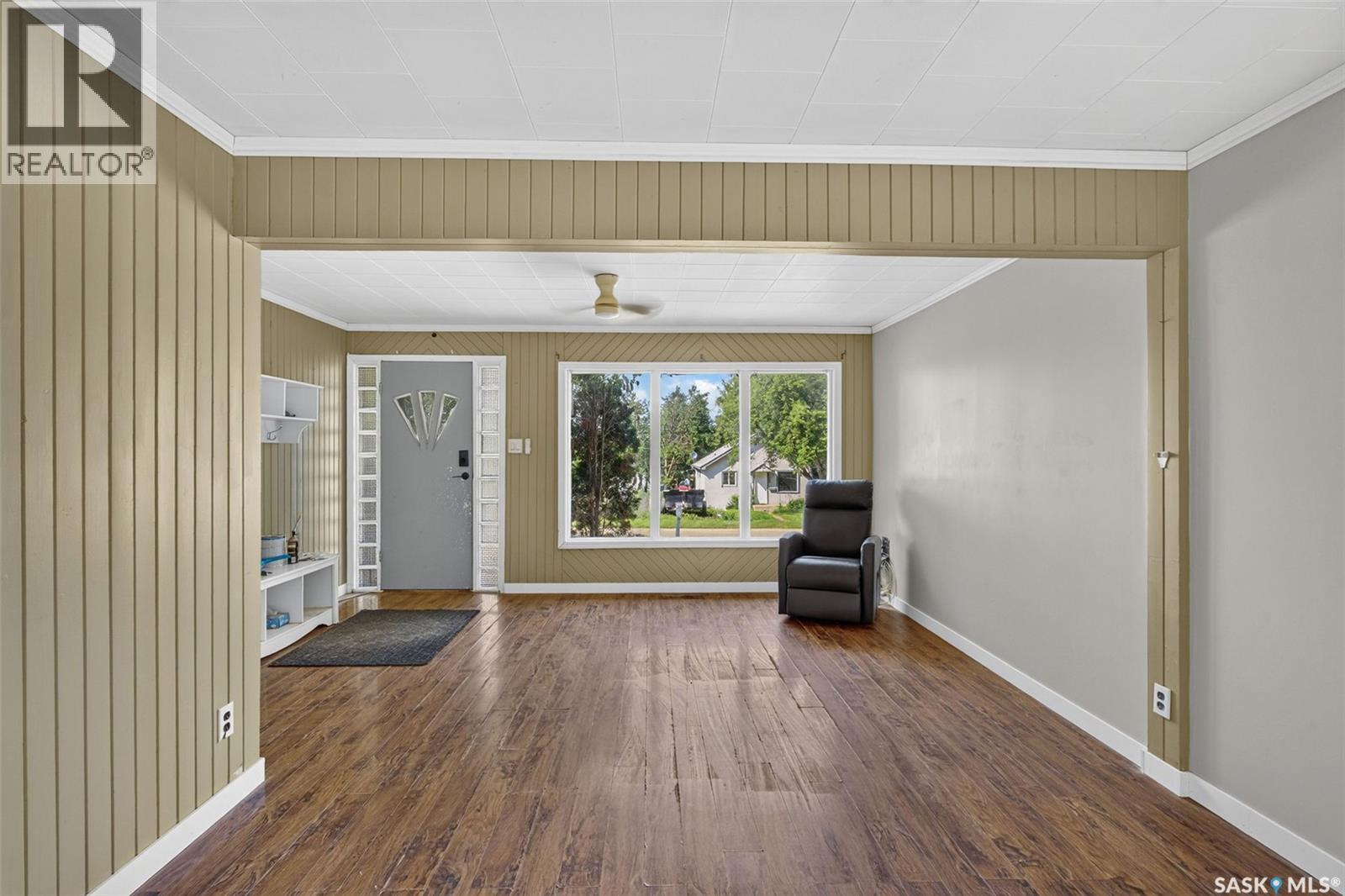 453 21St Street E, Prince Albert, SK - Indoor Photo Showing Other Room