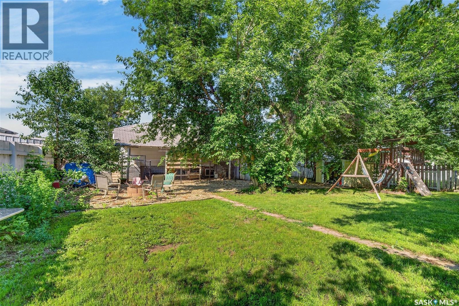 453 21St Street E, Prince Albert, SK - Outdoor