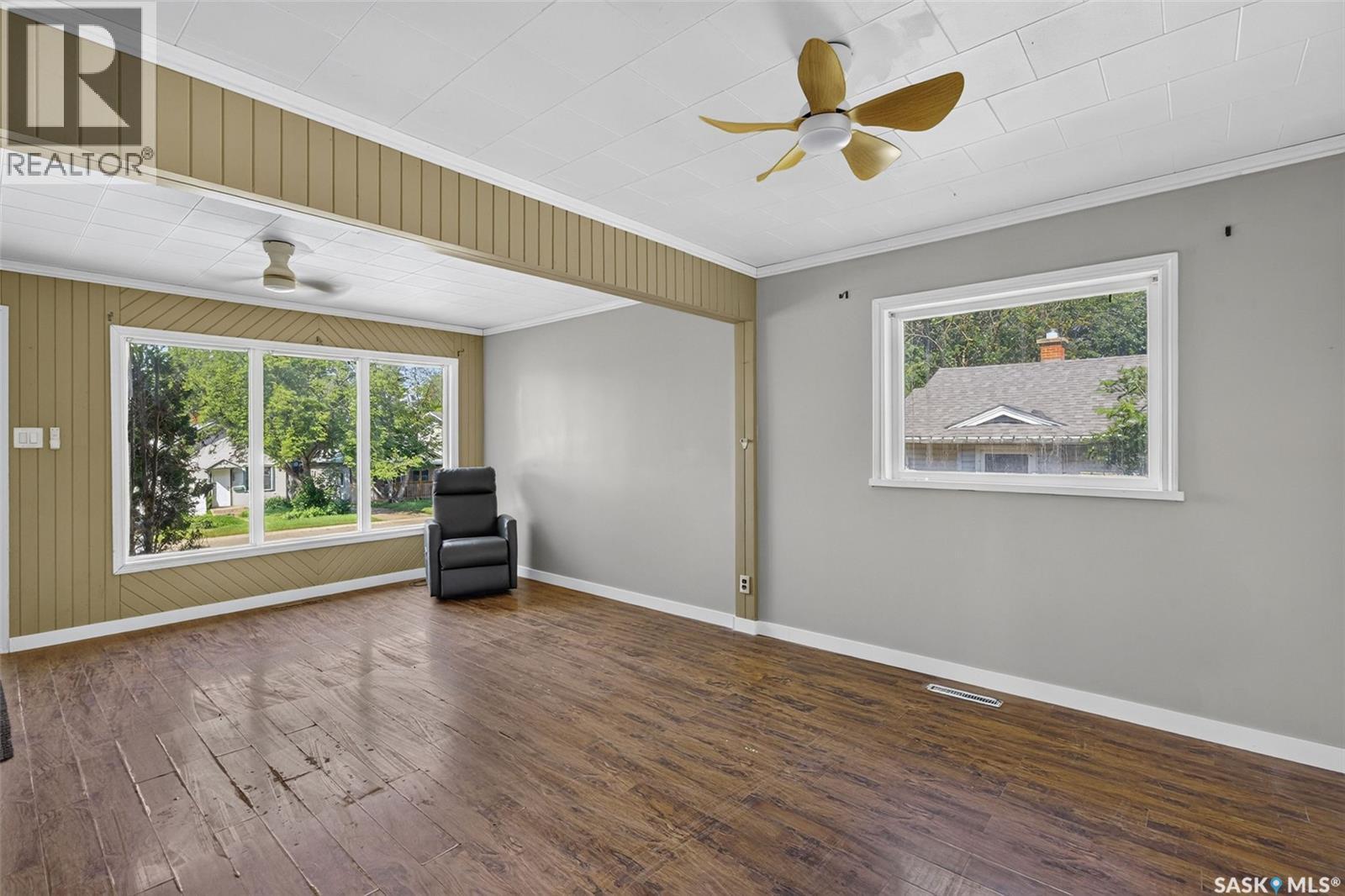 453 21St Street E, Prince Albert, SK - Indoor Photo Showing Other Room