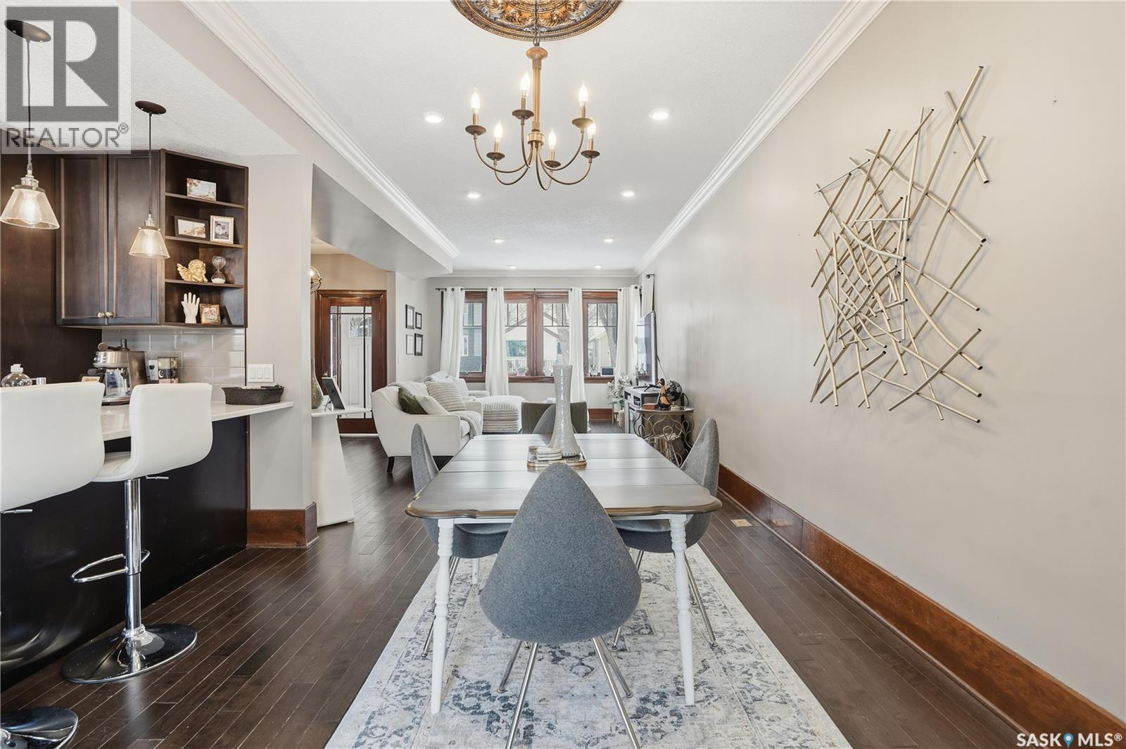 2266 Quebec Street, Regina, SK - Indoor Photo Showing Dining Room