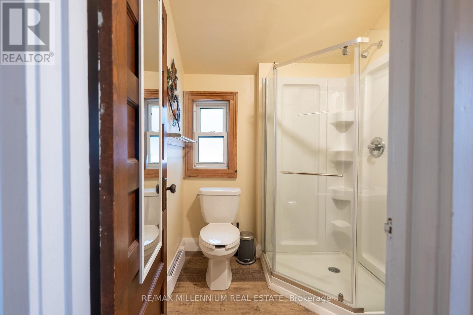 830 Muskoka Road S, Gravenhurst, ON