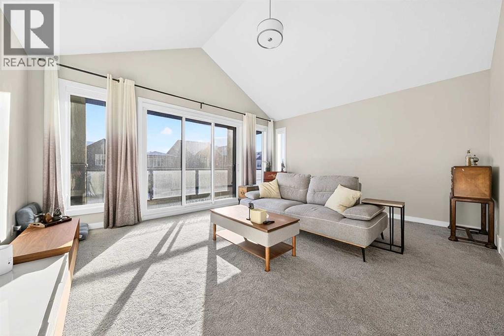 13 Cranbrook Close Se, Calgary, AB - Indoor Photo Showing Living Room