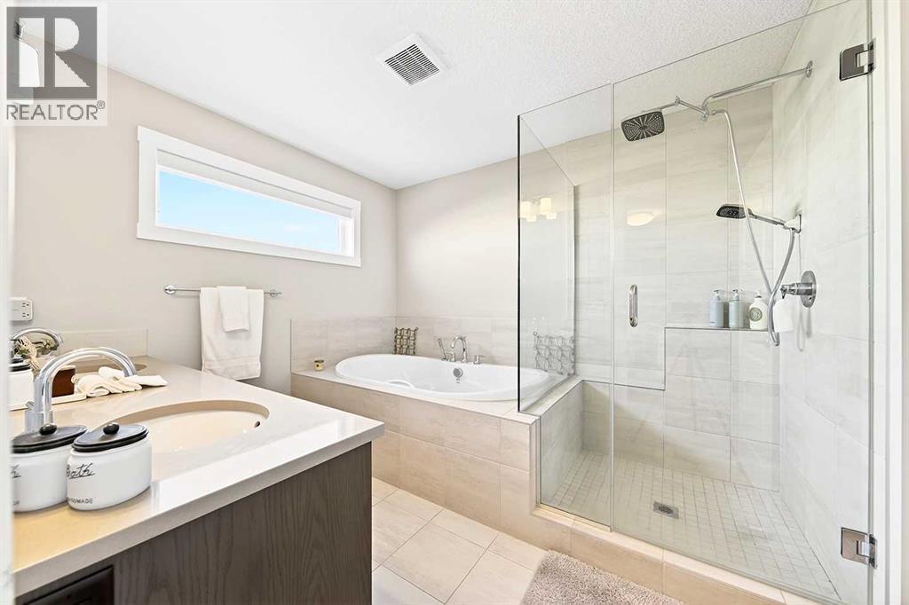 13 Cranbrook Close Se, Calgary, AB - Indoor Photo Showing Bathroom