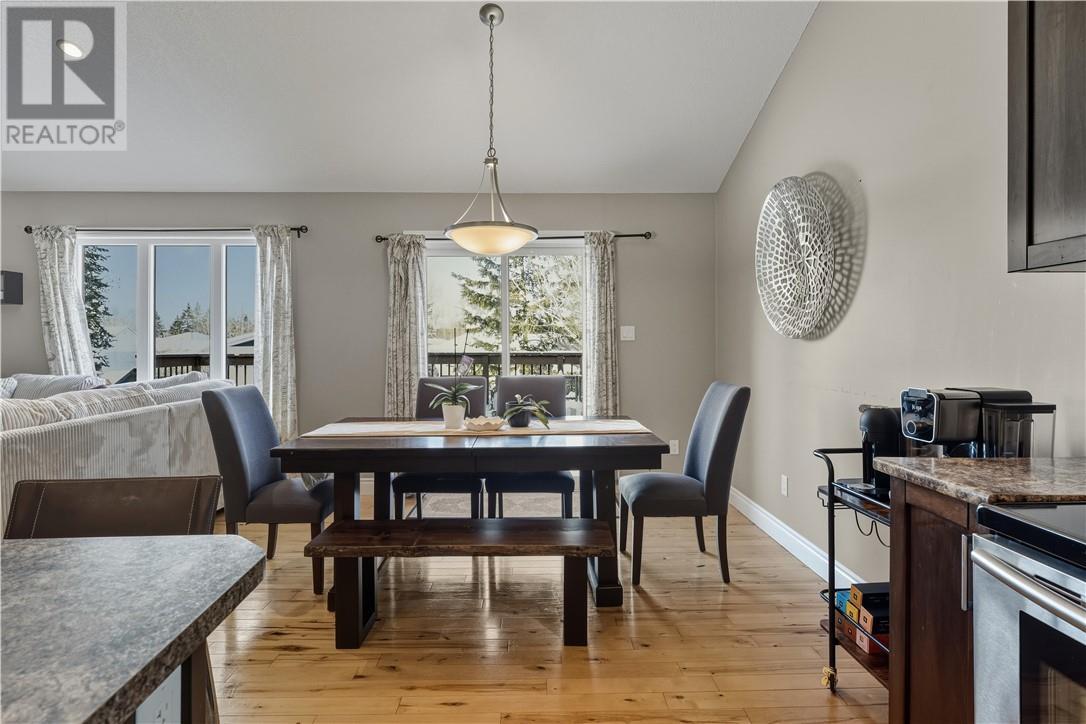 53 Equinox Crescent, Sudbury, ON - Indoor Photo Showing Dining Room