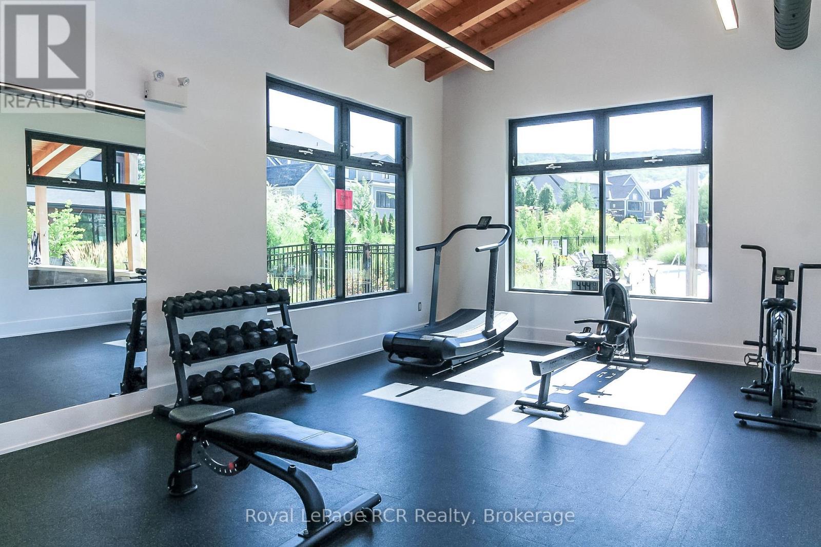 130 Courtland Street, Blue Mountains, ON - Indoor Photo Showing Gym Room