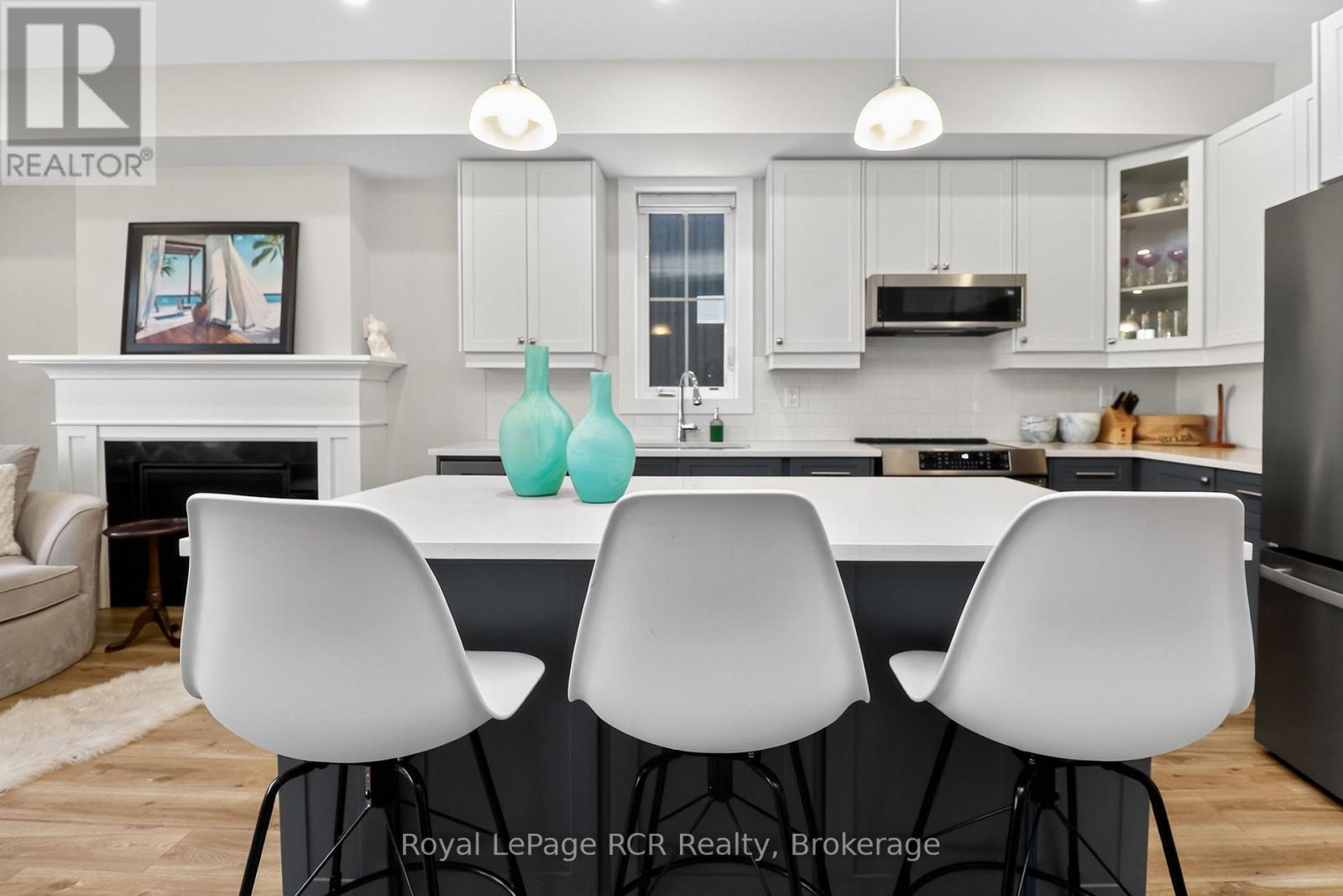 130 Courtland Street, Blue Mountains, ON - Indoor