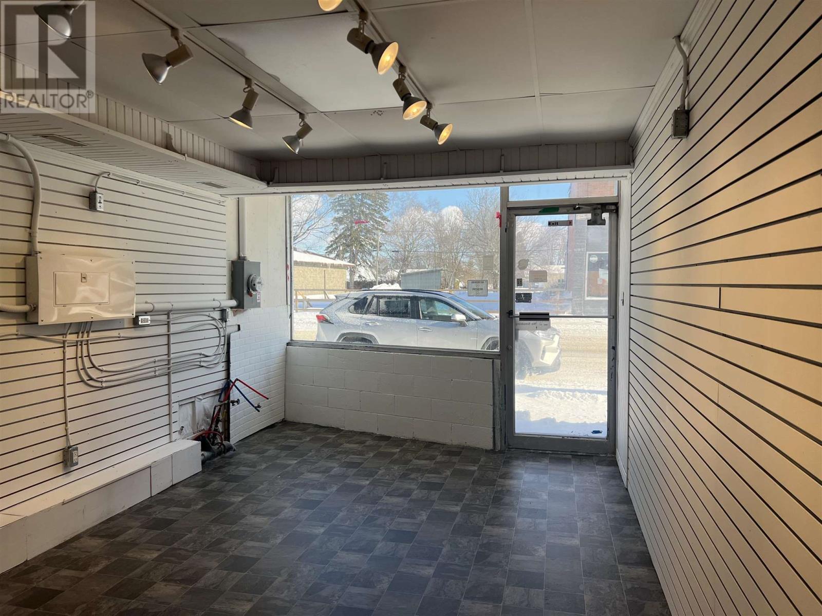 160 Main St, Thessalon, ON