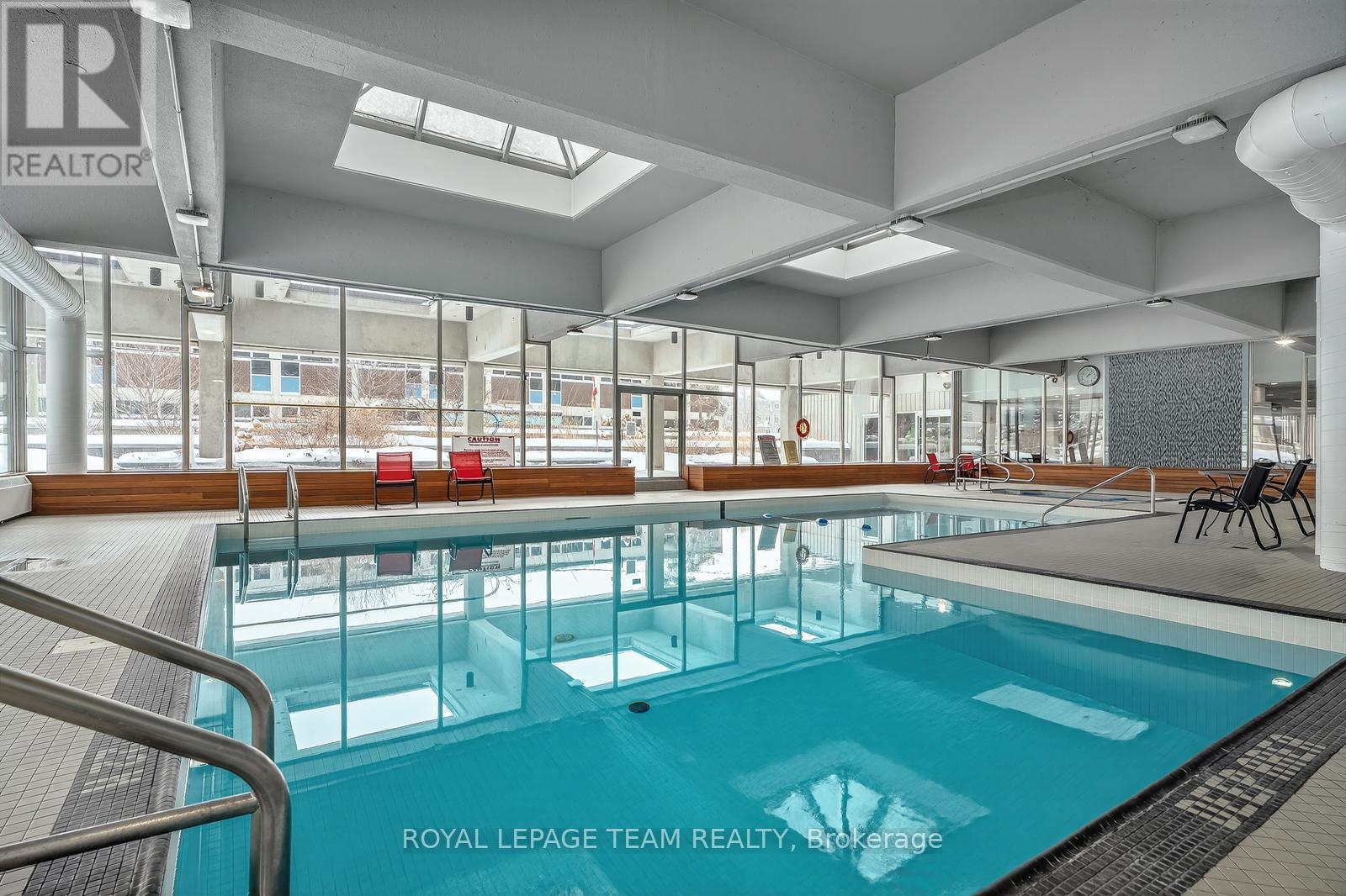 809 - 530 Laurier Avenue W, Ottawa, ON - Indoor Photo Showing Other Room With In Ground Pool