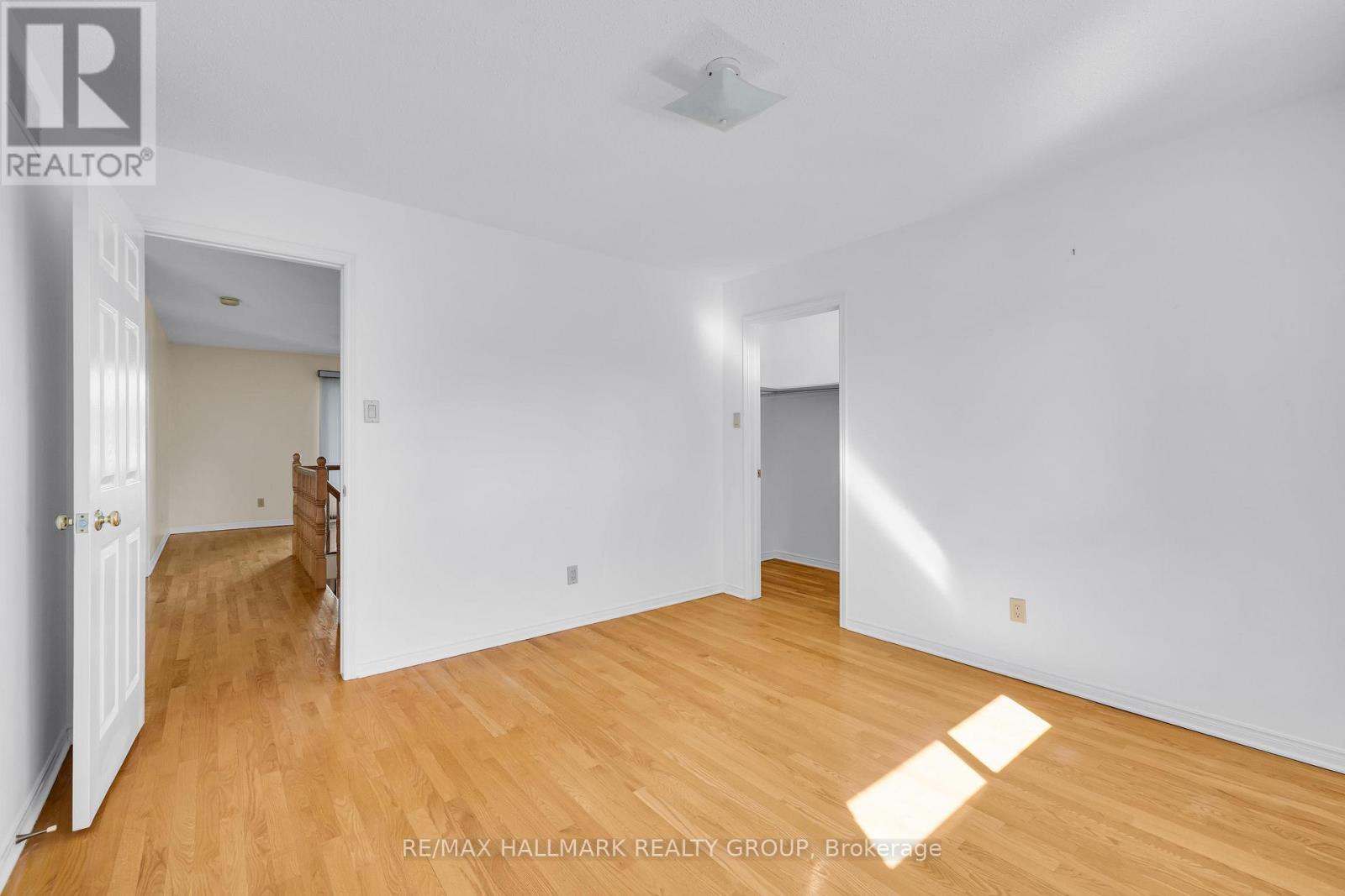 1396 Larose Avenue, Ottawa, ON - Indoor Photo Showing Other Room