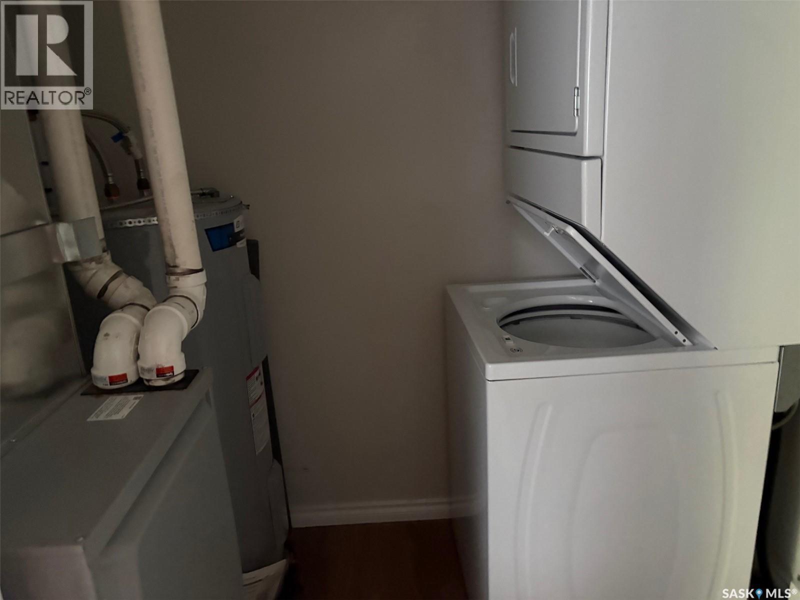 322 James Street, Esterhazy, SK - Indoor Photo Showing Laundry Room