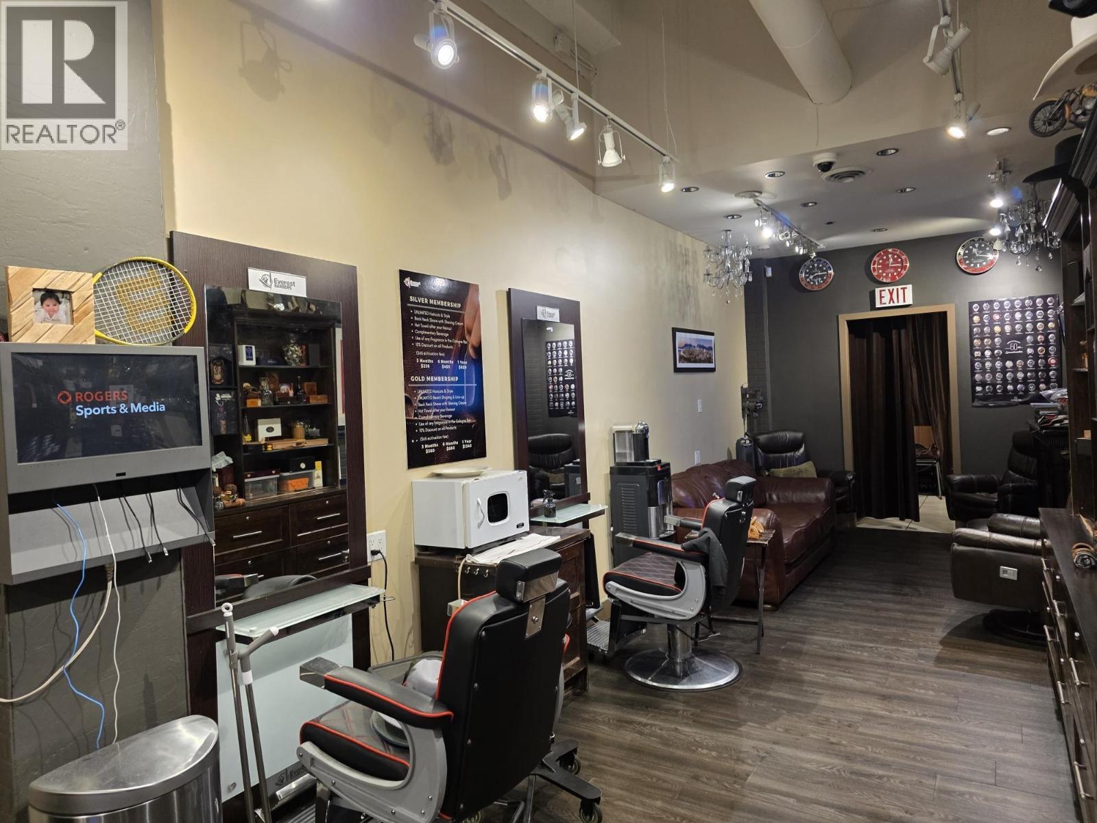 971 Hornby Street, Vancouver, BC