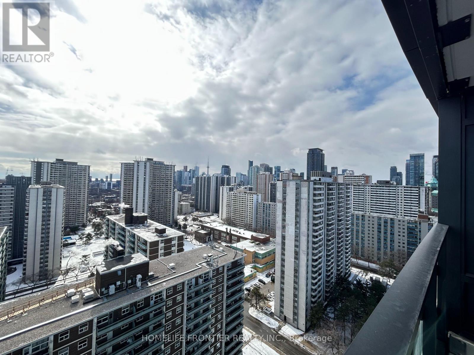 2219 - 585 Bloor Street E, Toronto, ON - Outdoor With View