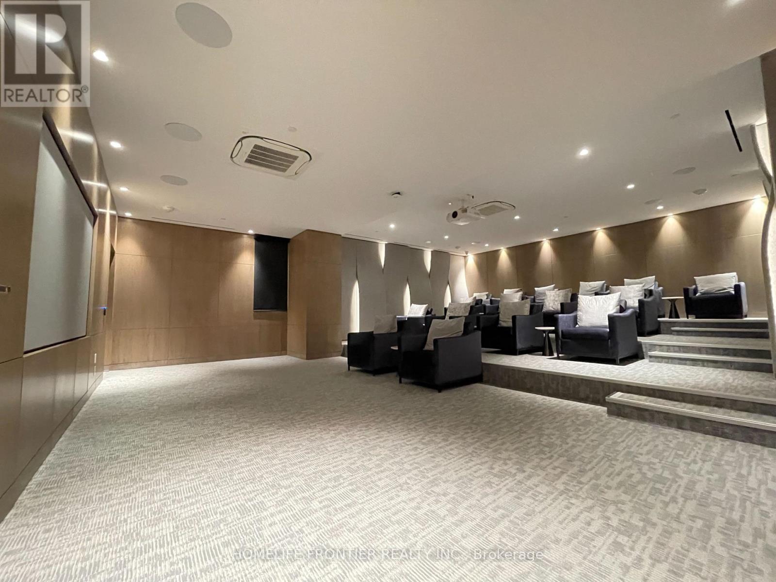 2219 - 585 Bloor Street E, Toronto, ON - Indoor Photo Showing Other Room