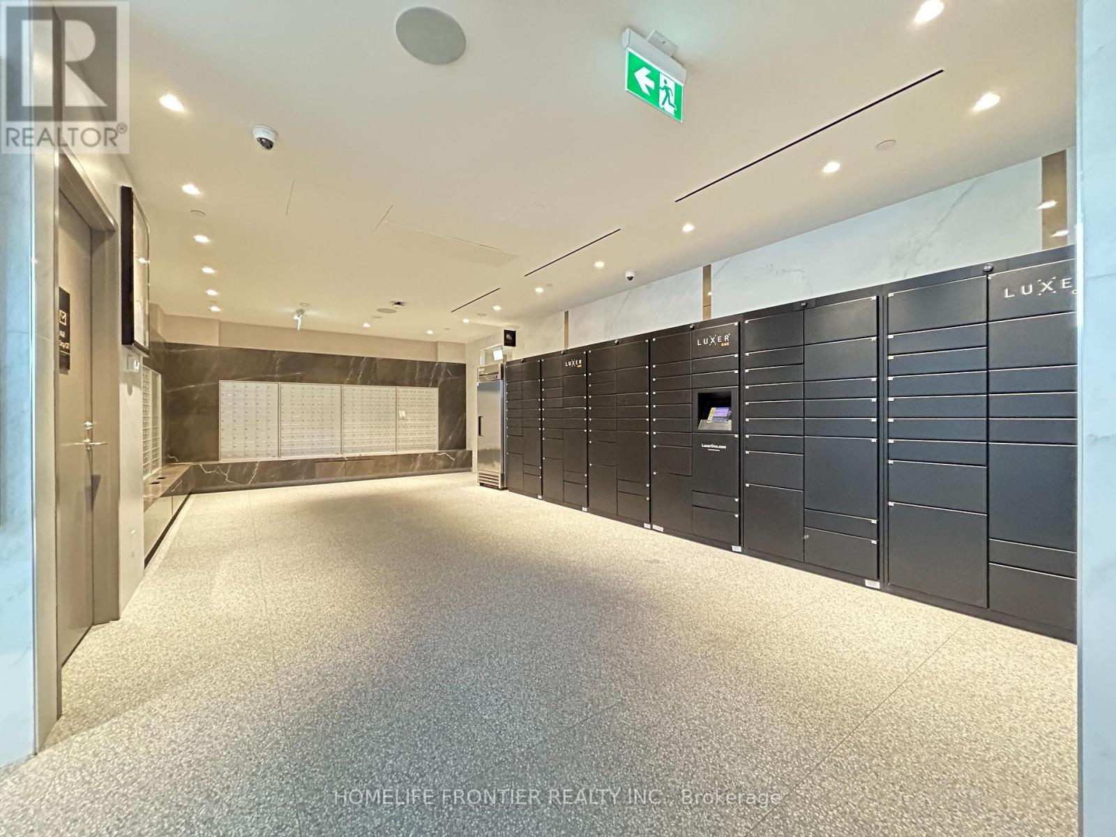 2219 - 585 Bloor Street E, Toronto, ON - Indoor Photo Showing Other Room