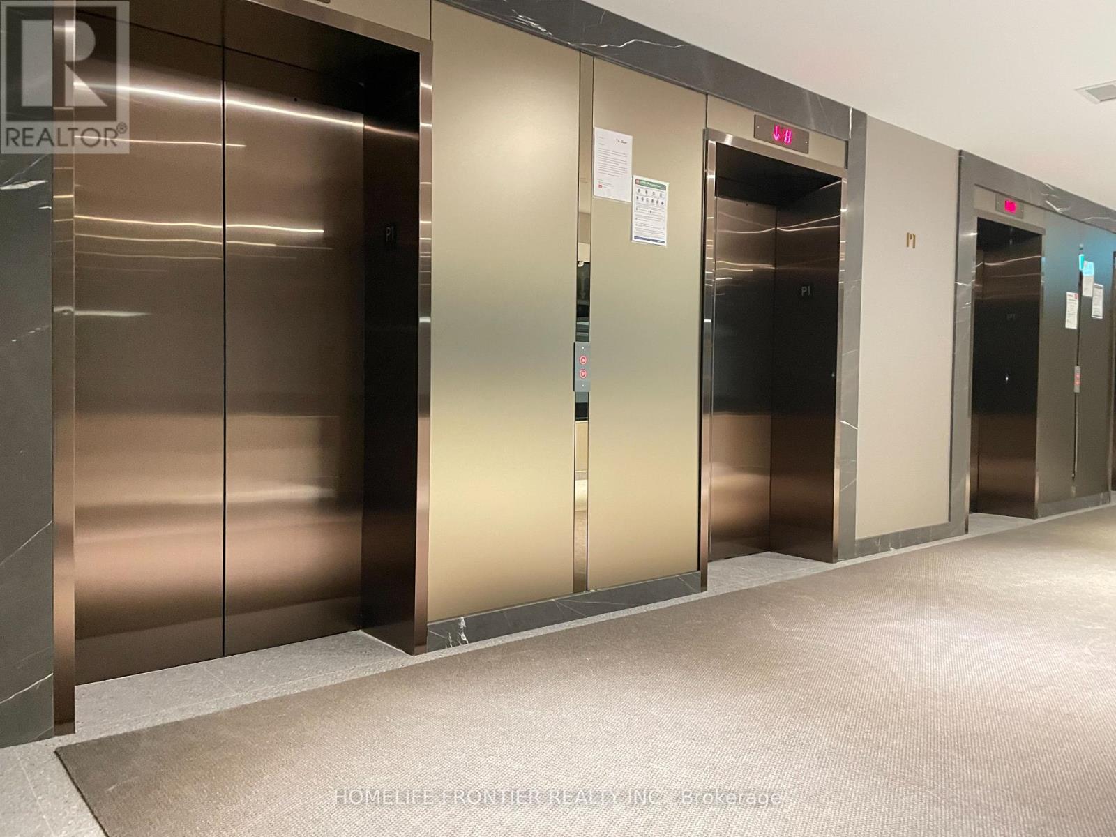 2219 - 585 Bloor Street E, Toronto, ON - Indoor