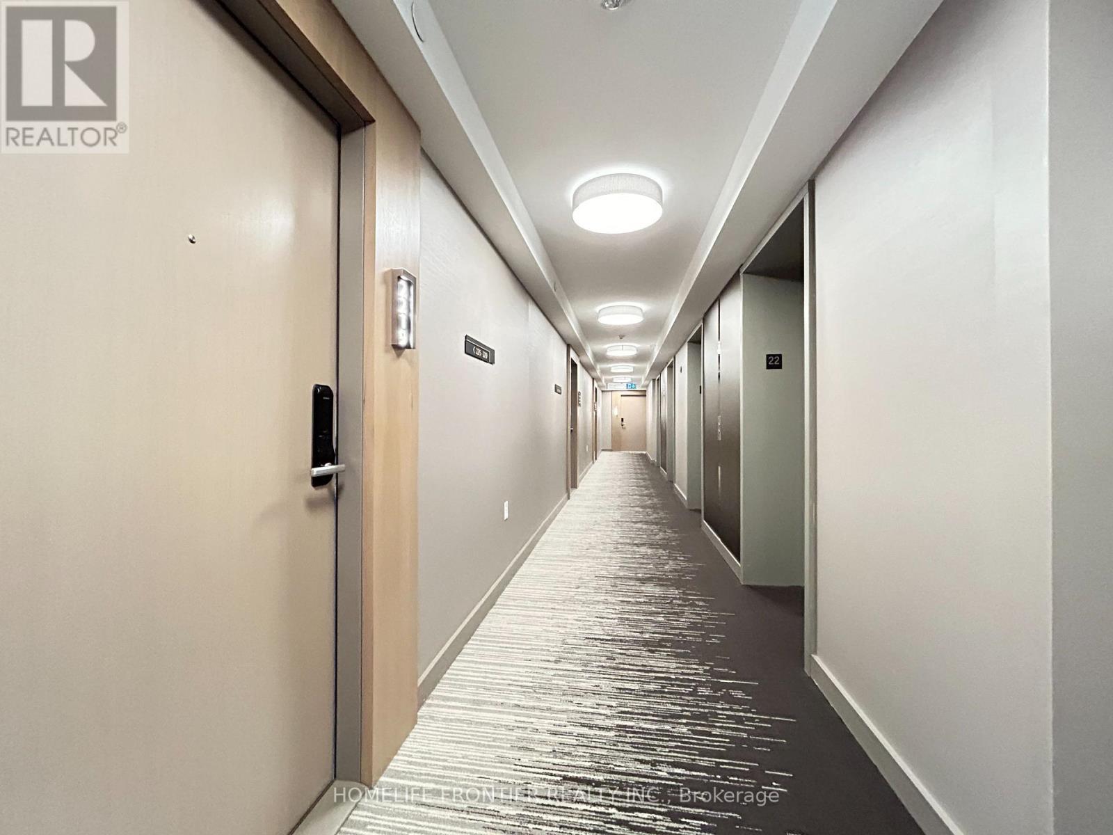 2219 - 585 Bloor Street E, Toronto, ON - Indoor Photo Showing Other Room