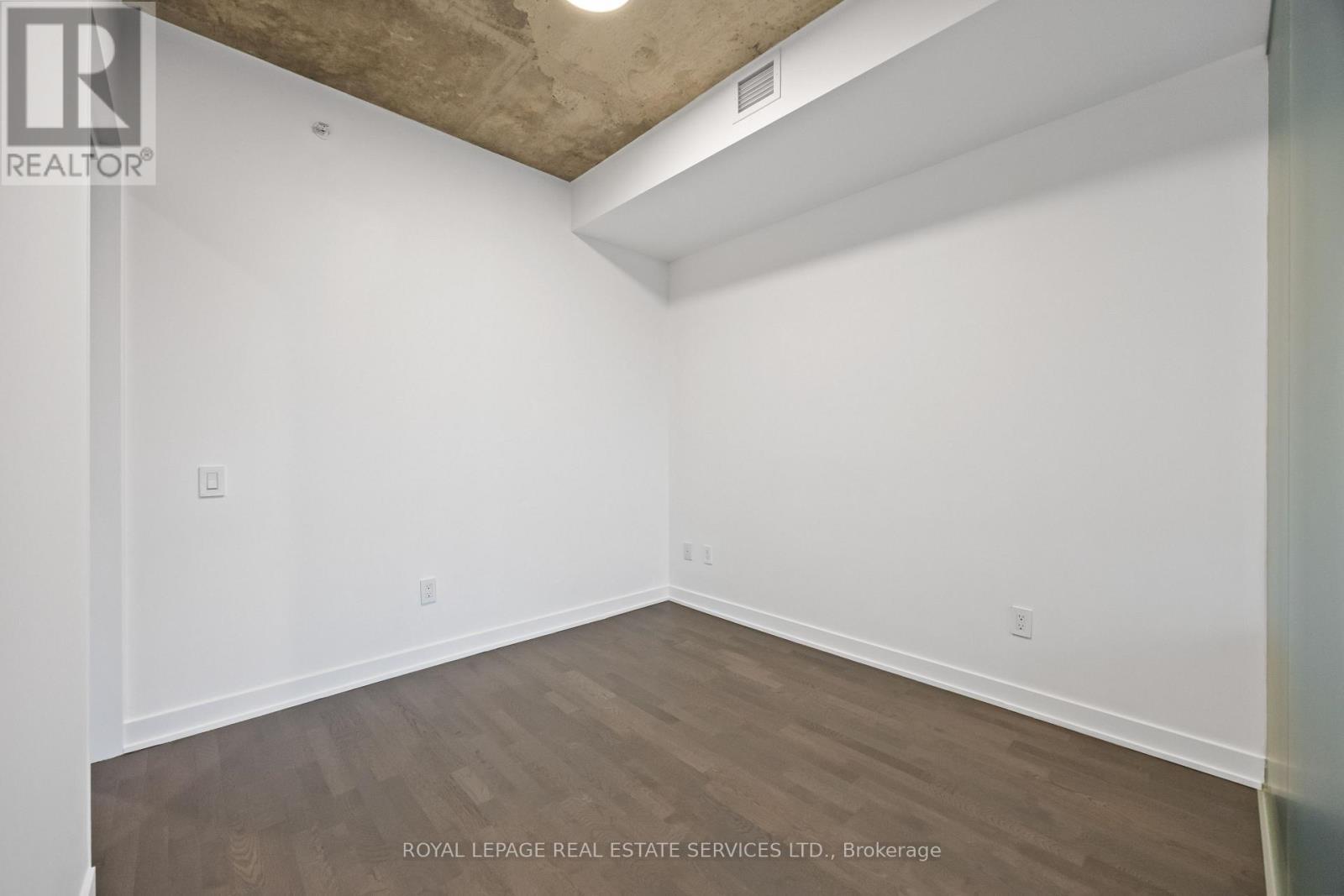 1128 - 629 King Street W, Toronto, ON - Indoor Photo Showing Other Room